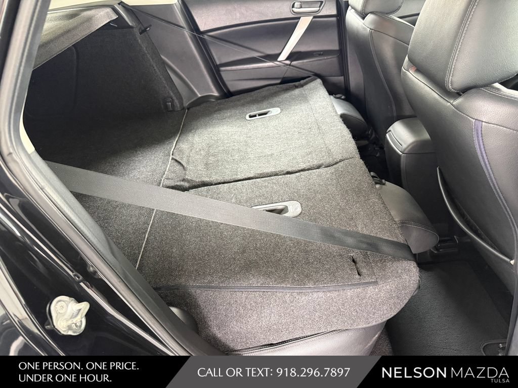 Used 2013 MAZDA MAZDA3 i Grand Touring w/ Tech Pkg FWD image 39