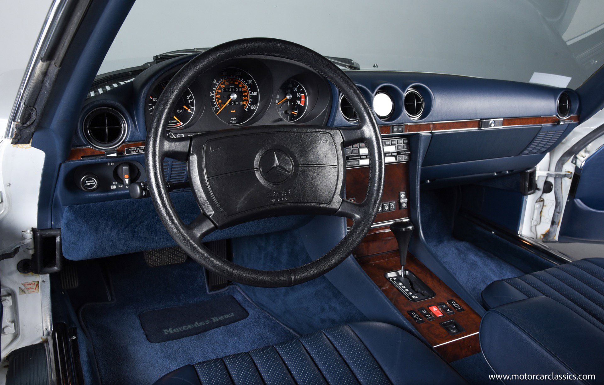 Used 1989 Mercedes-Benz 560 SL image 31