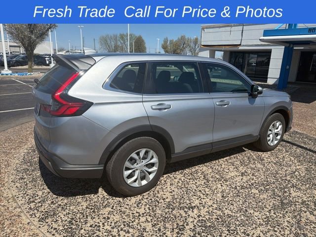 Used 2023 Honda CR-V LX image 5