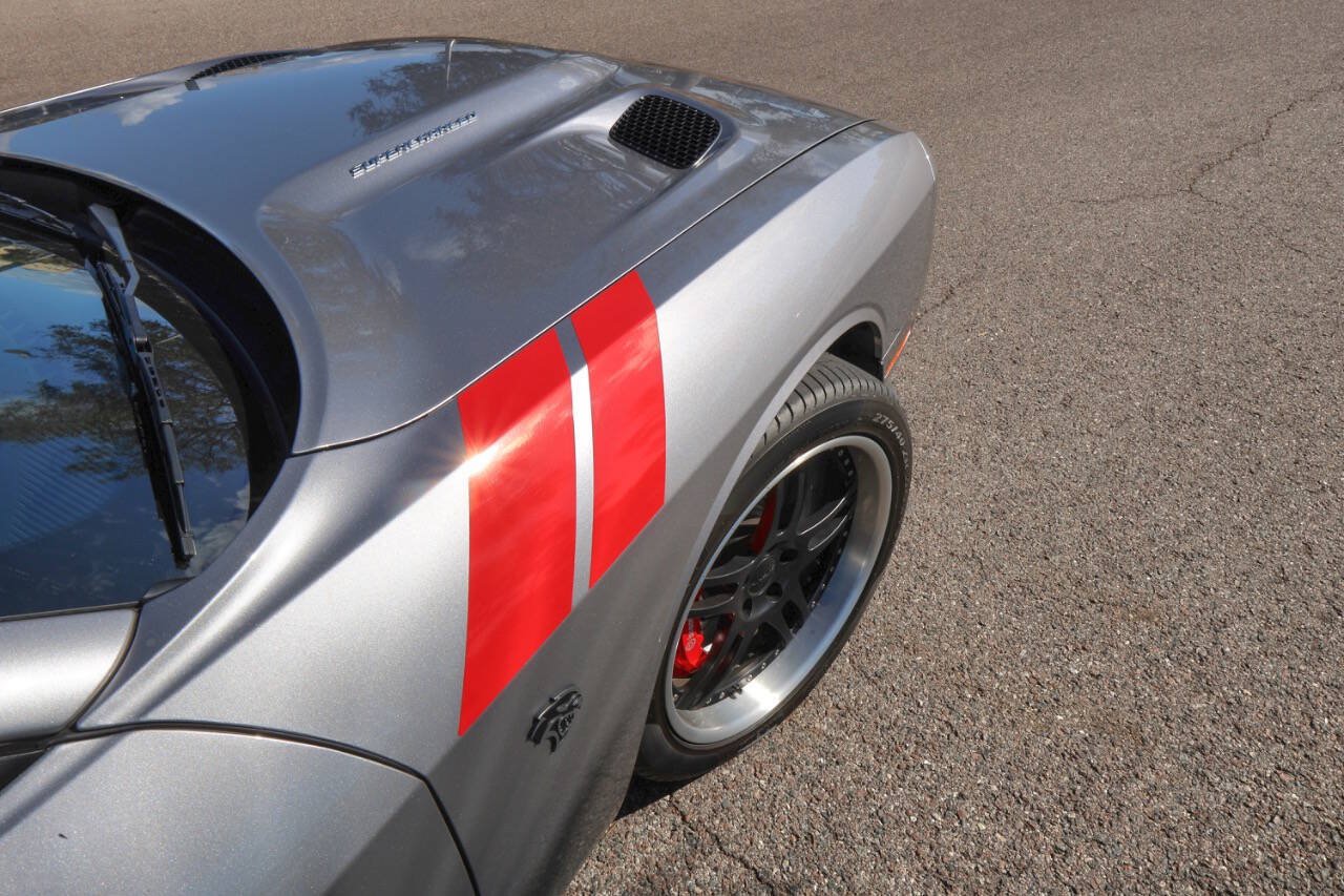 Used 2015 Dodge Challenger SRT Hellcat RWD image 39