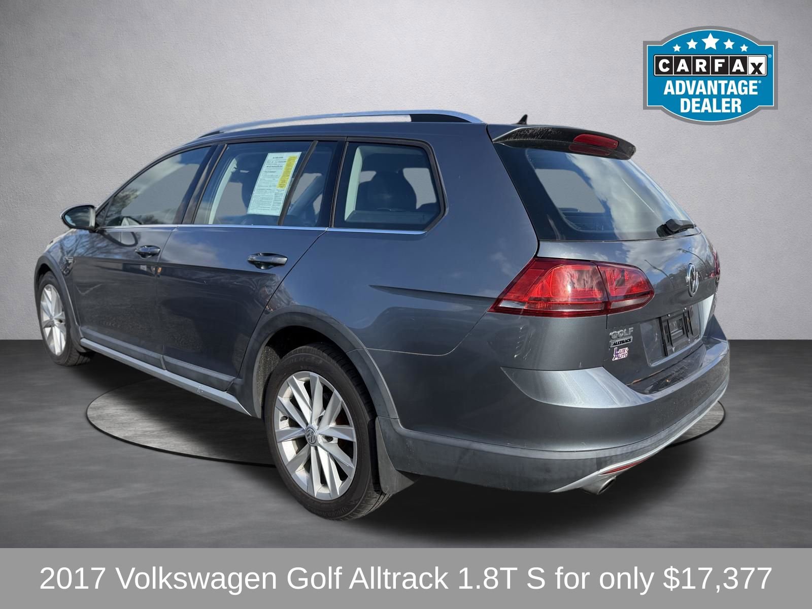 Used 2017 Volkswagen Golf Alltrack S image 7