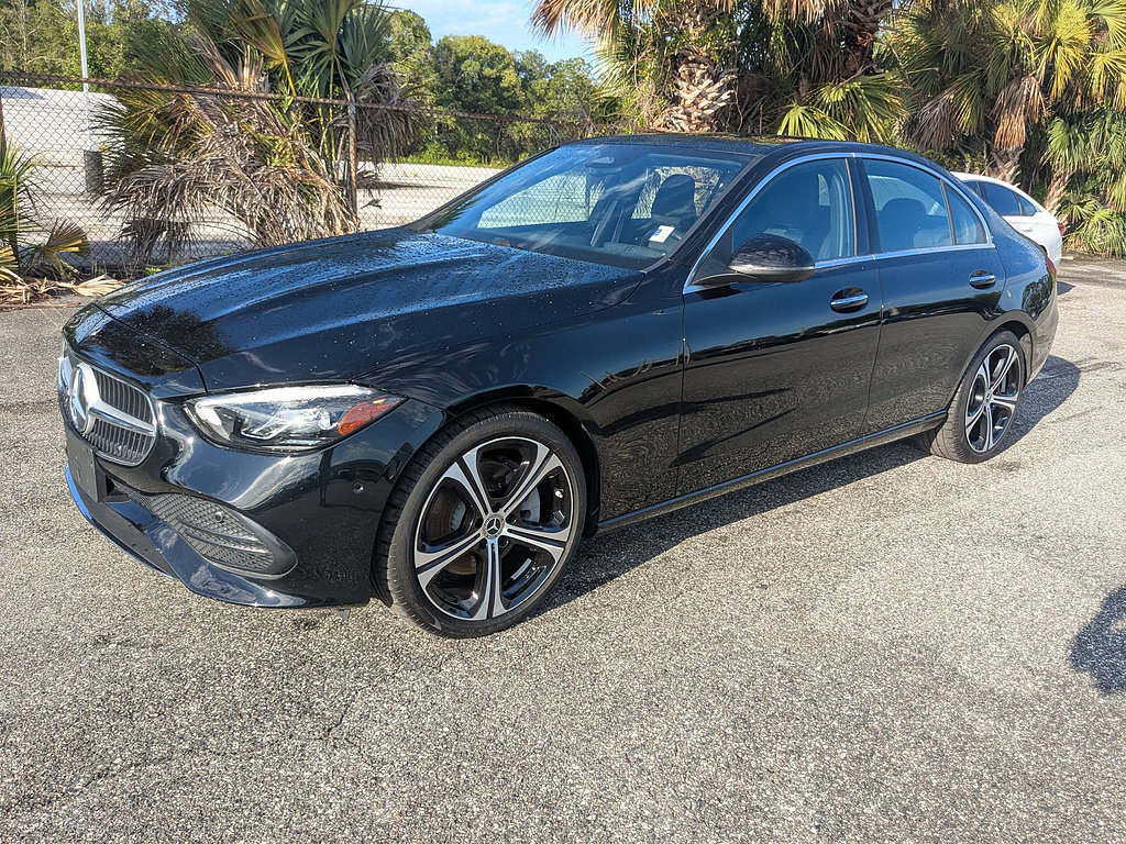 Used 2025 Mercedes-Benz C 300 Sedan image 8