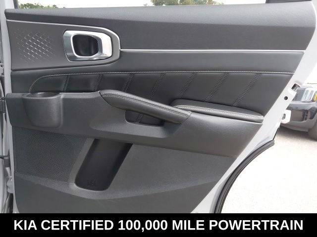 Certified 2023 Kia Sorento SX FWD image 30
