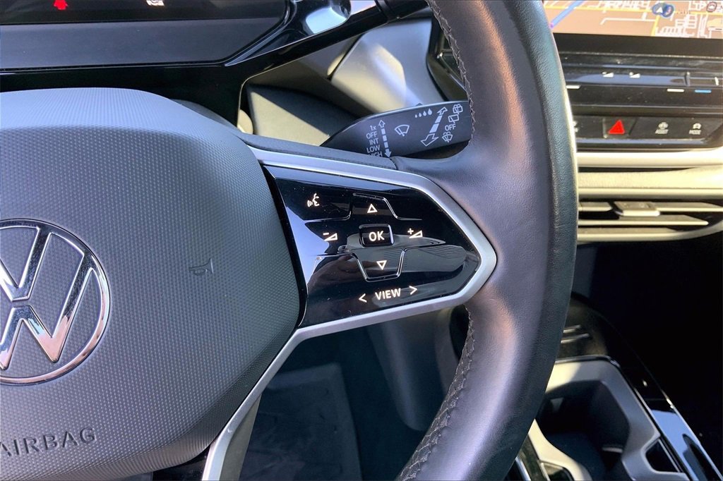 Used 2022 Volkswagen ID.4 Pro image 19