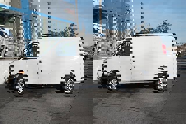 New 2025 GMC Savana 2500 w/ Driver Convenience Package image 39