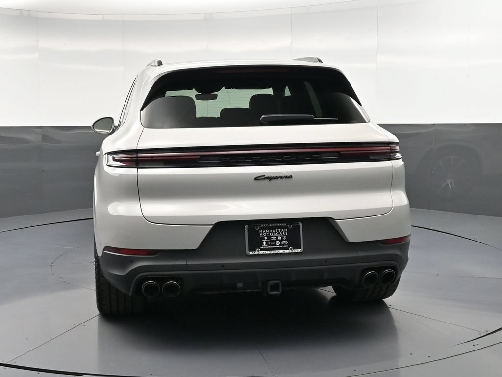 Certified 2026 Porsche Cayenne E-Hybrid AWD/4WD image 7