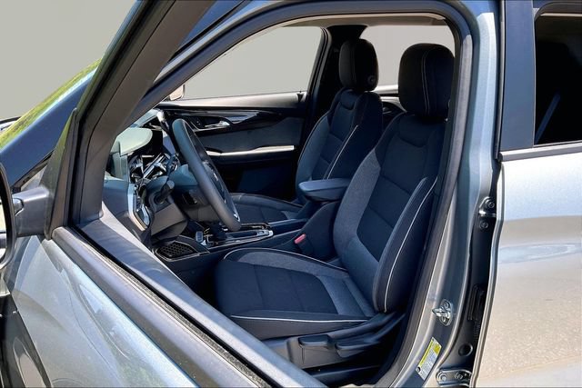 Used 2025 Chevrolet TrailBlazer LT AWD/4WD image 15
