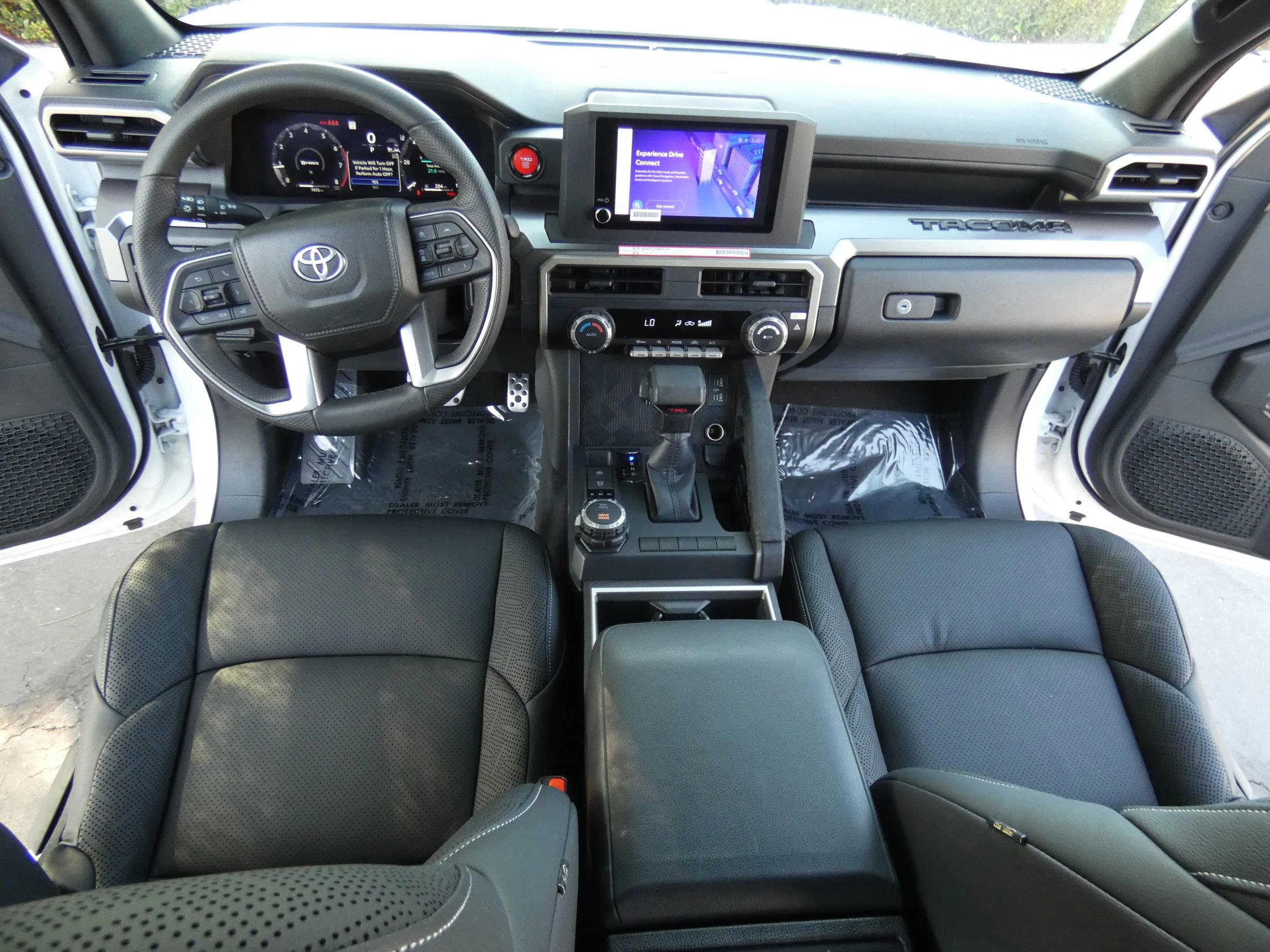 Used 2025 Toyota Tacoma TRD Sport image 27