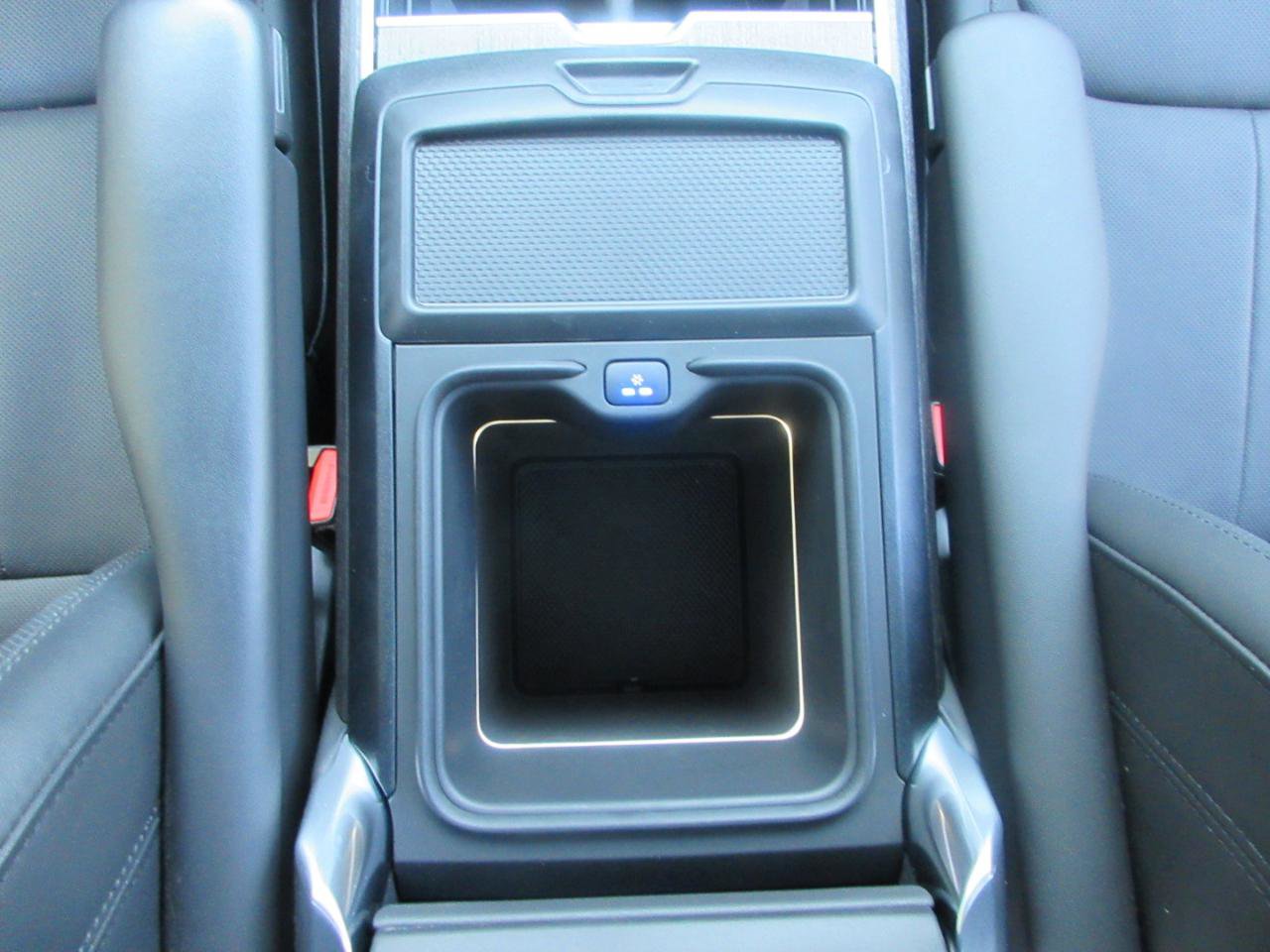 Used 2025 Land Rover Range Rover SE AWD/4WD image 89