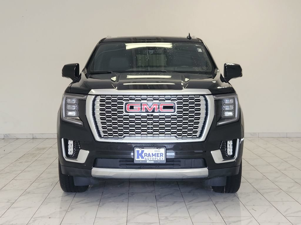 Used 2022 GMC Yukon Denali RWD image 2