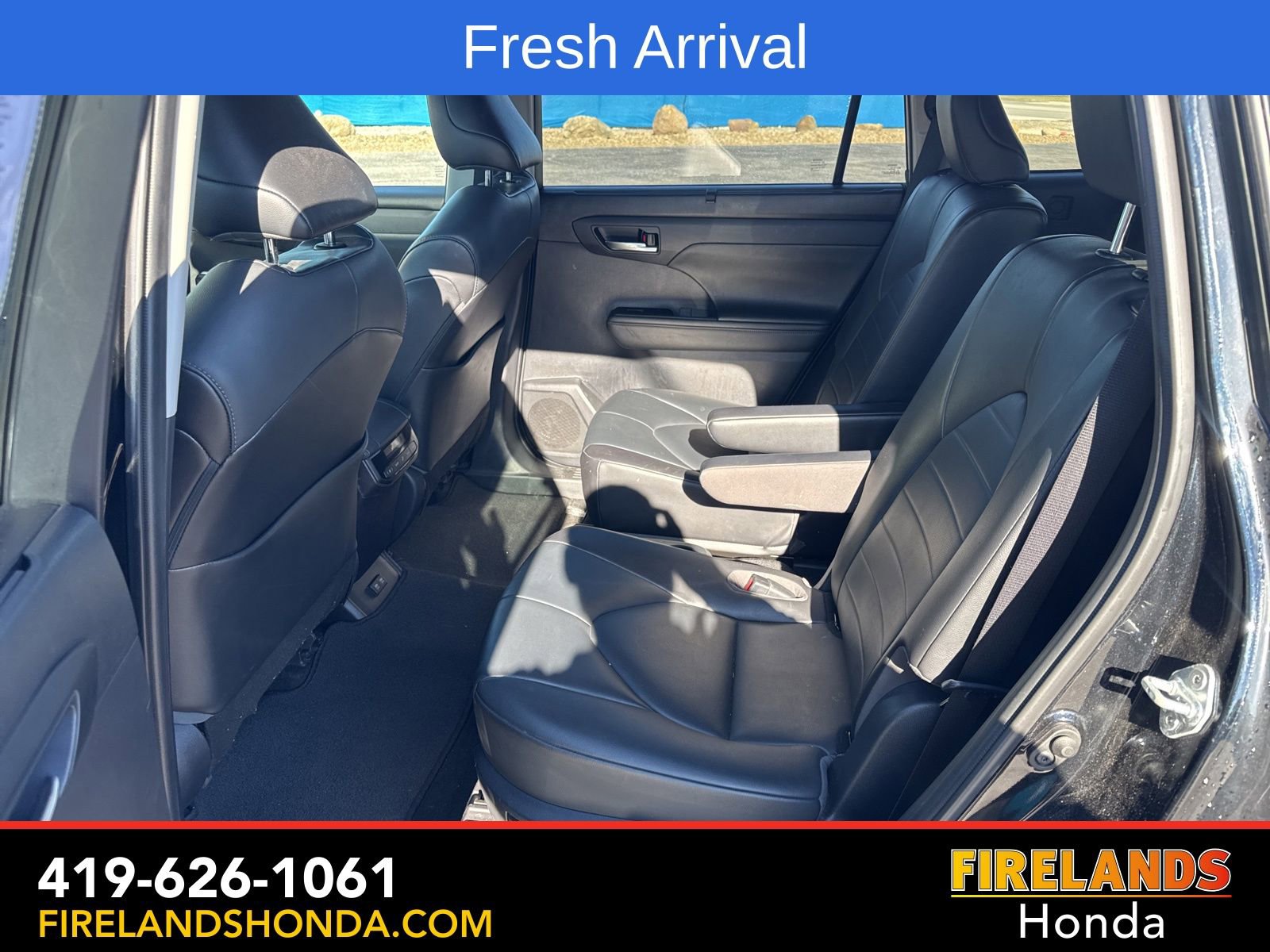 Used 2021 Toyota Highlander XLE image 30