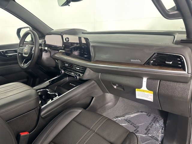 New 2026 Chevrolet Suburban High Country w/ Sun And Tow Package image 10