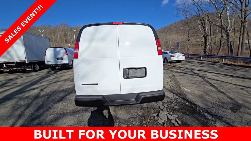 New 2025 Chevrolet Express 2500 w/ Communications Package RWD image 5