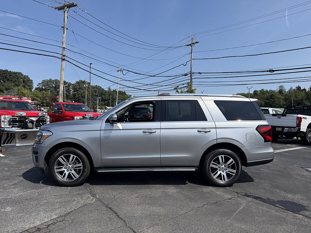 Certified 2023 Ford Expedition Limited AWD/4WD image 4