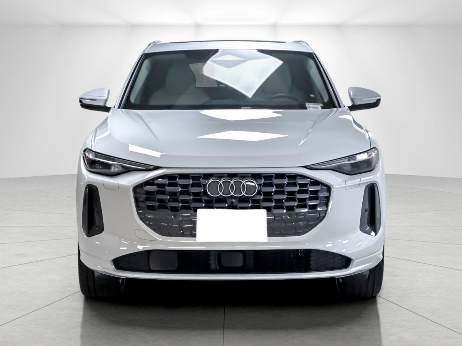 Used 2025 Audi Q5 Premium w/ Premium Plus AWD/4WD image 8