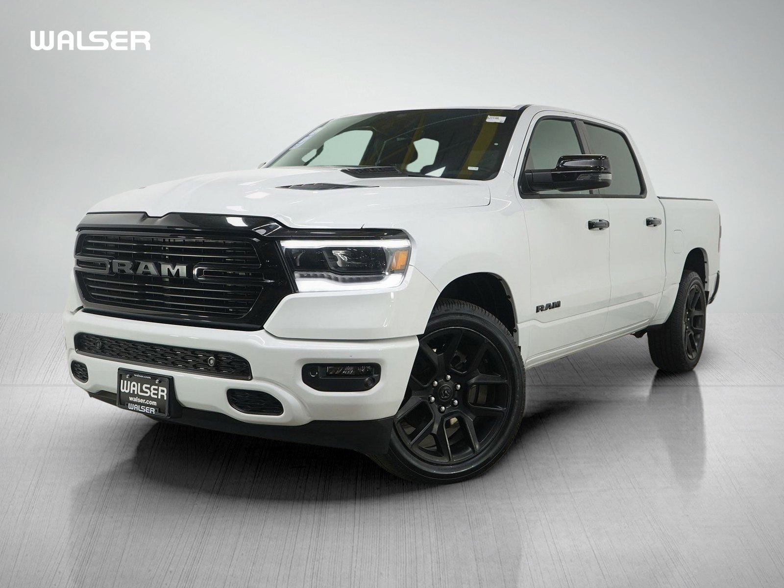Used 2023 RAM 1500 Laramie image 1