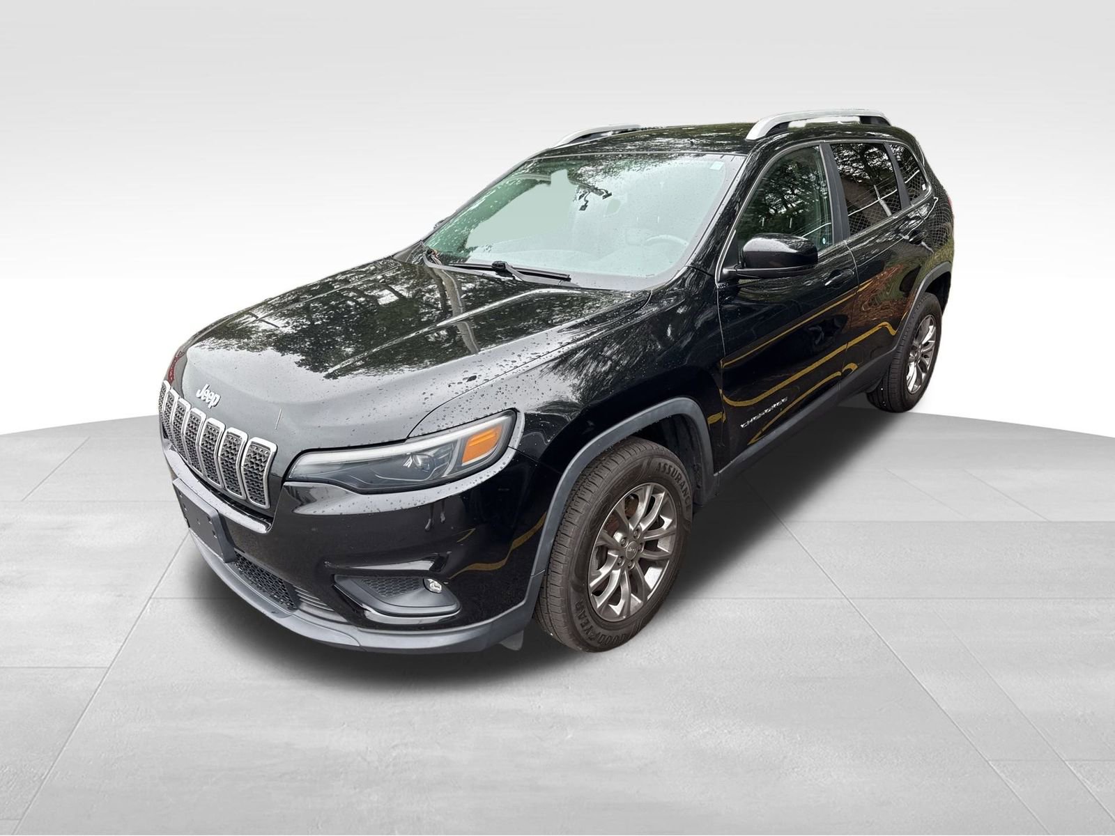 Used 2019 Jeep Cherokee Latitude Plus w/ Comfort/Convenience Group