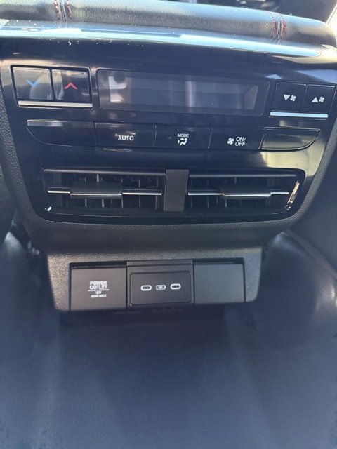 Used 2025 Acura MDX A-Spec image 18