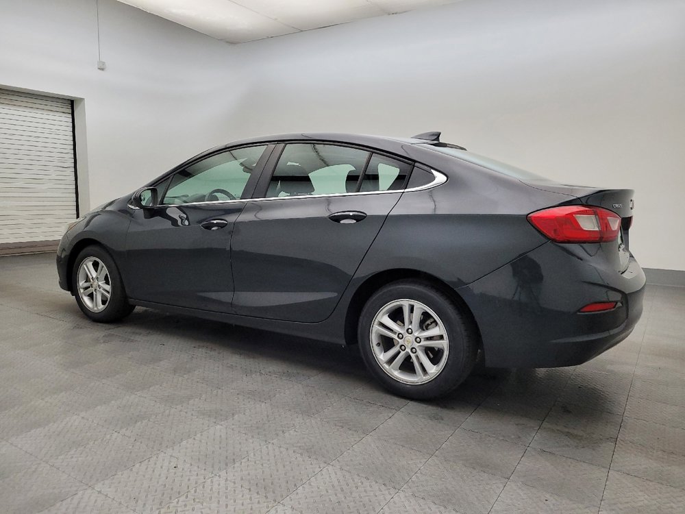 Used 2018 Chevrolet Cruze LT w/ Convenience Package image 3