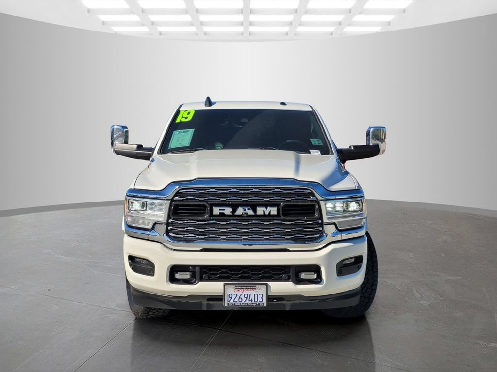 Used 2019 RAM 3500 Limited RWD image 2