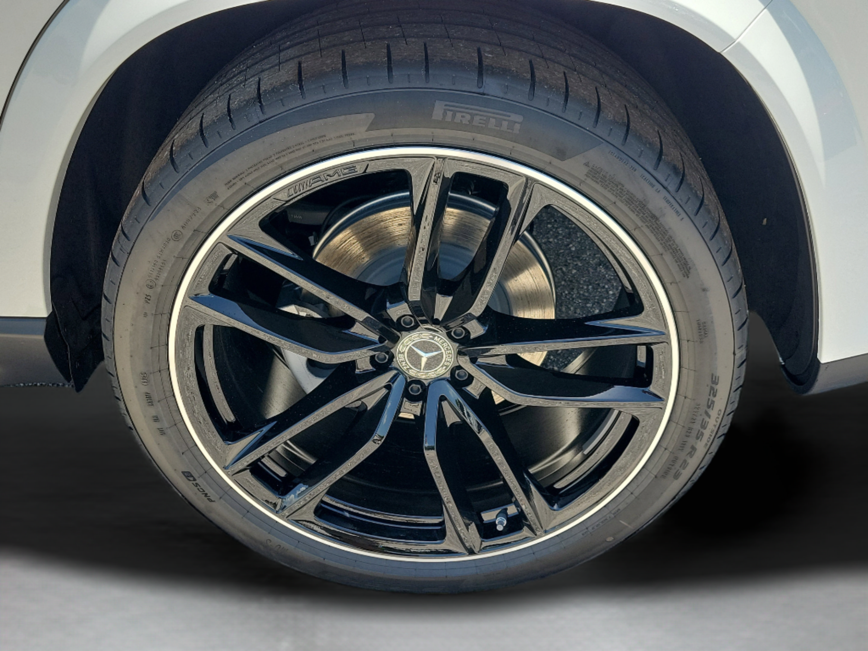 New 2026 Mercedes-Benz GLS 450 4MATIC image 31