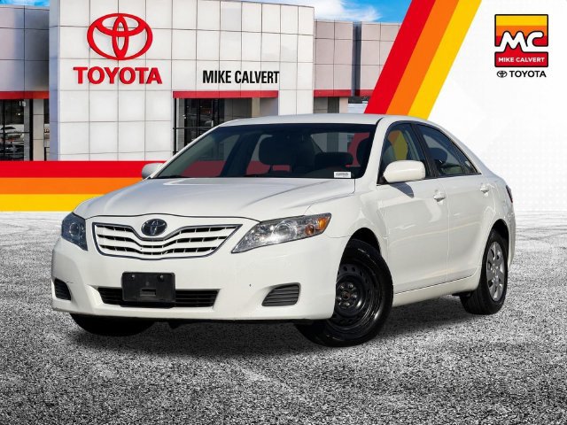 Used 2011 Toyota Camry FWD image 1