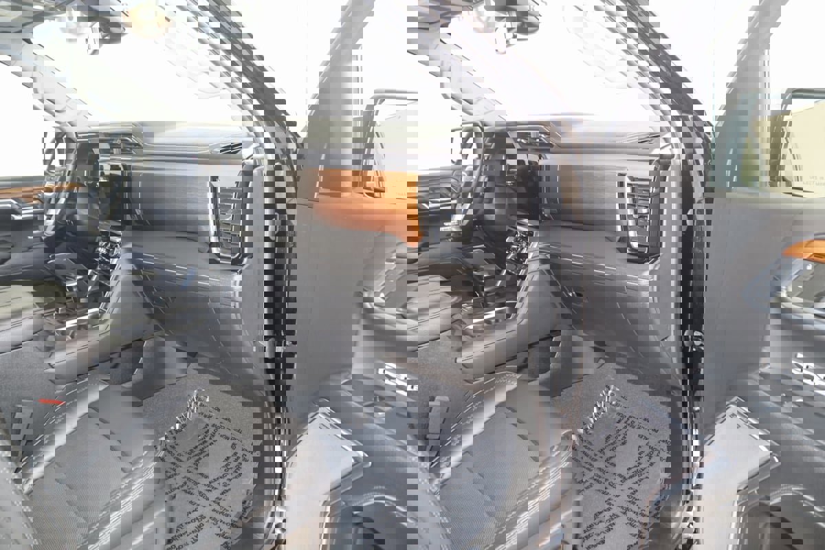 Used 2023 GMC Sierra 1500 Denali image 46