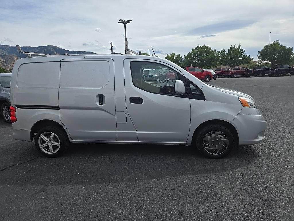 Used 2015 Nissan NV200 SV w/ Technology Package FWD image 4