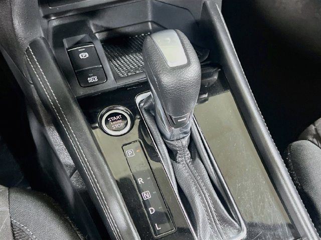 Used 2023 Nissan Kicks SV w/ Exterior Package FWD image 16
