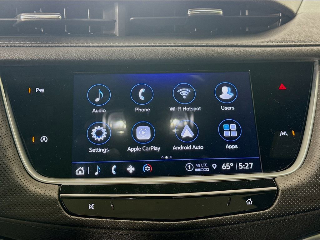 Used 2024 Cadillac XT6 Luxury AWD/4WD image 16