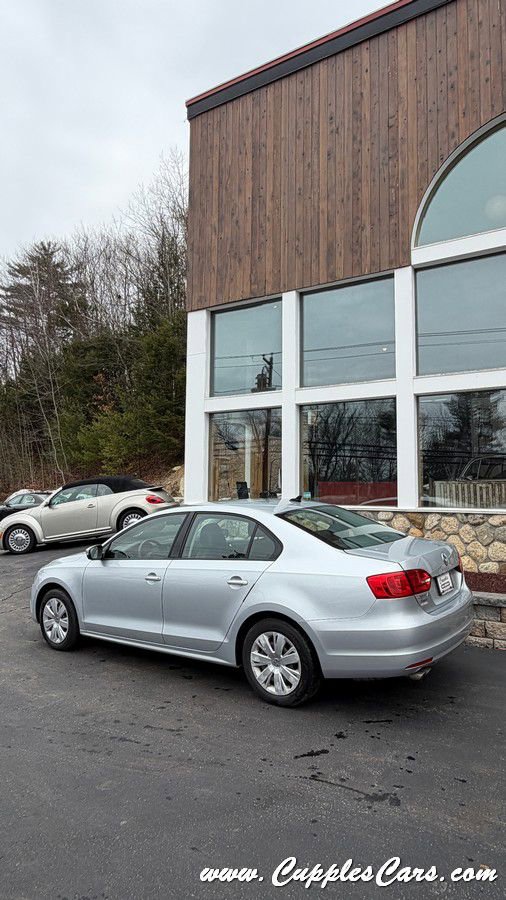 Used 2014 Volkswagen Jetta SE FWD image 26