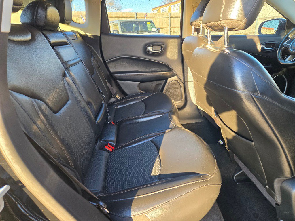 Used 2019 Jeep Compass Limited w/ Safety & Security Group AWD/4WD image 10