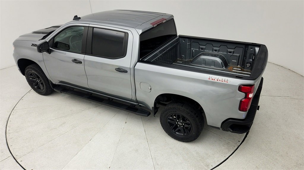 Used 2024 Chevrolet Silverado 1500 Custom Trail Boss w/ LPO, Dark Essentials Package image 38