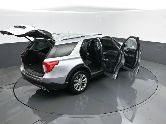 Used 2023 Ford Explorer Limited w/ Equipment Group 301A AWD/4WD image 29