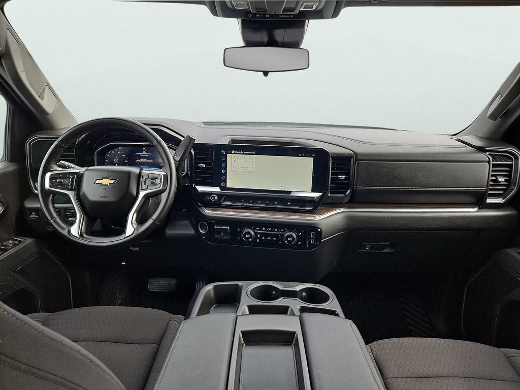 Certified 2025 Chevrolet Silverado 1500 LT AWD/4WD image 11