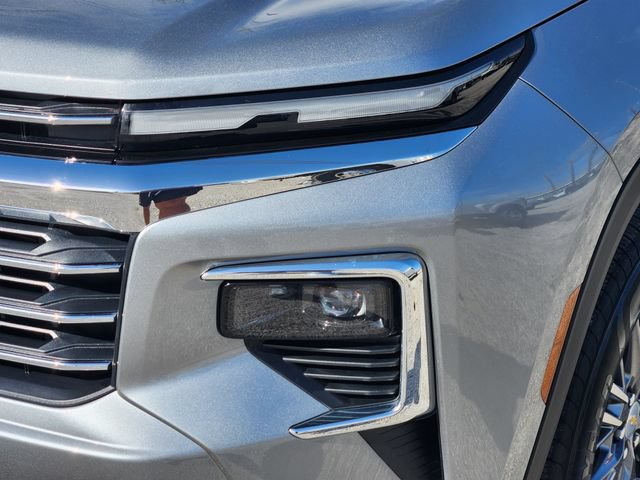 Used 2026 Chevrolet Traverse LT AWD/4WD image 9