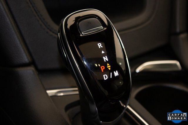 Used 2025 Cadillac XT6 Premium Luxury image 37