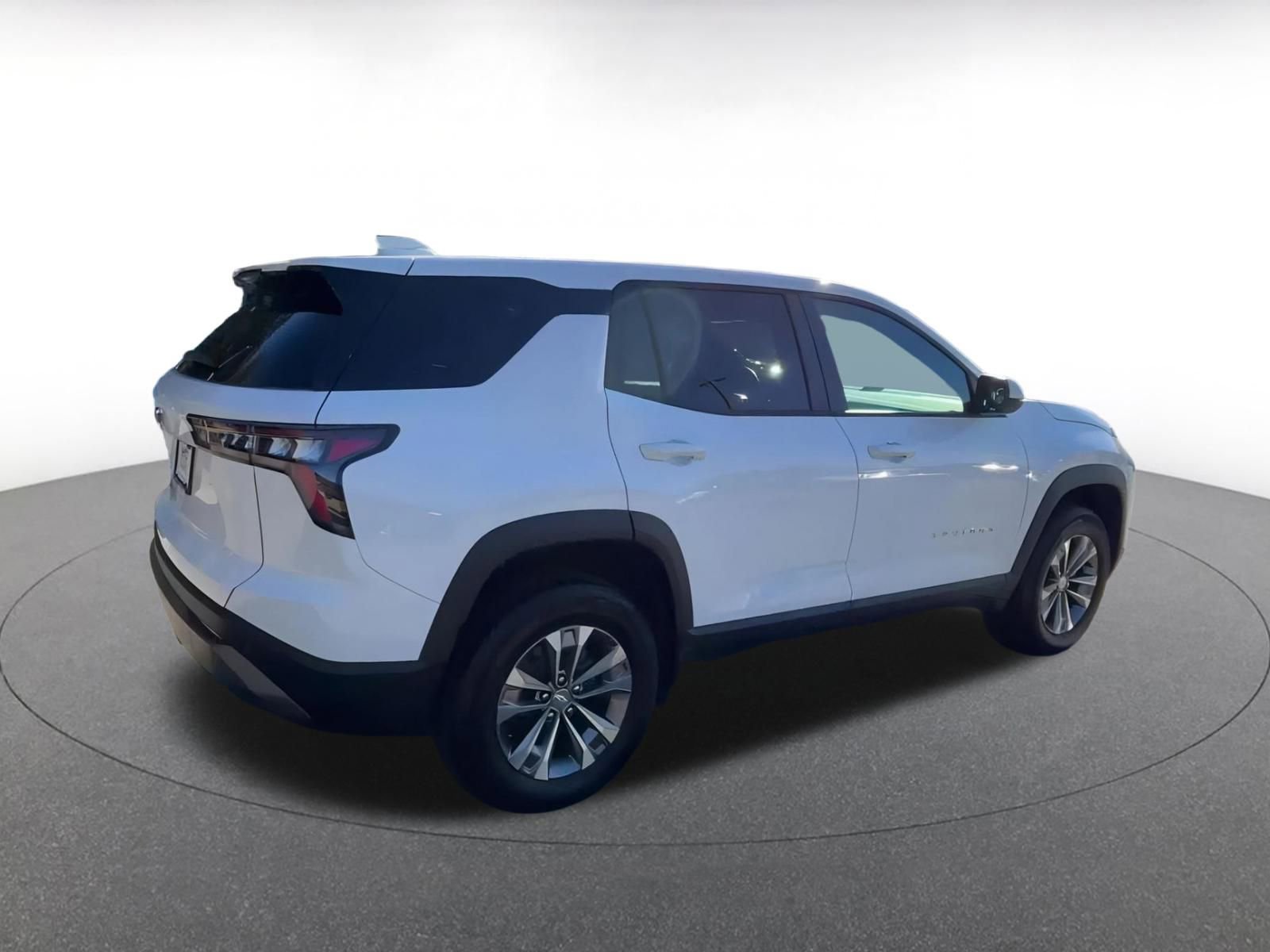 Used 2025 Chevrolet Equinox LT image 15