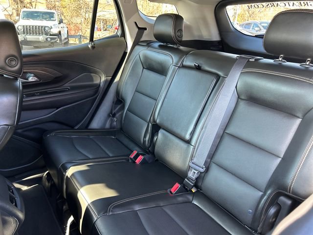 Used 2020 GMC Terrain SLT image 24