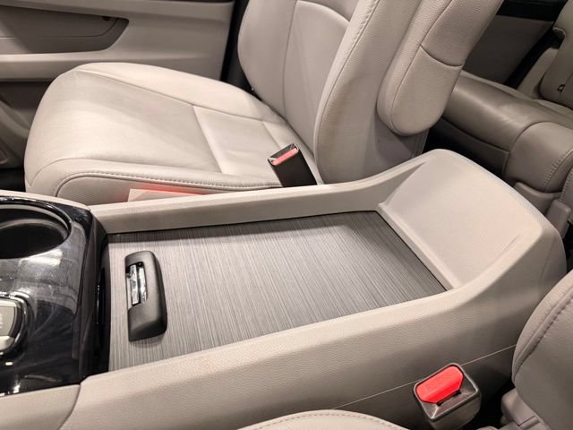 Used 2021 Honda Pilot Touring image 34