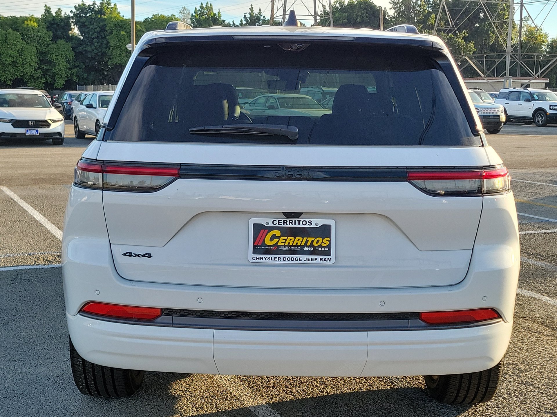 New 2026 Jeep Grand Cherokee Limited AWD/4WD image 21