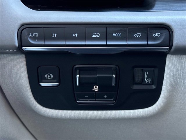 Certified 2024 Cadillac Escalade Premium Luxury Platinum w/ LPO, Floor Liner Package image 37