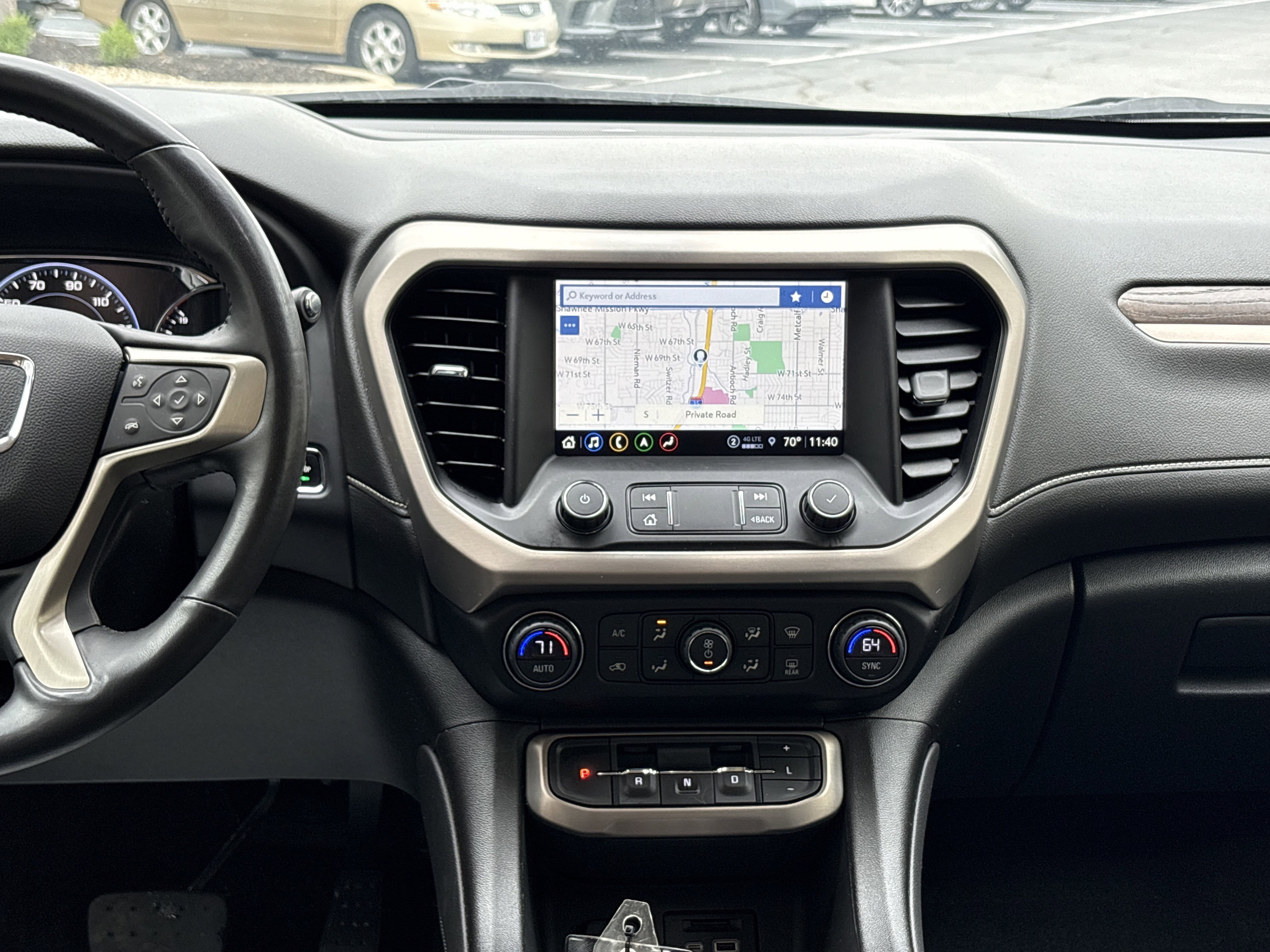 Used 2021 GMC Acadia Denali w/ Denali Technology Package image 29