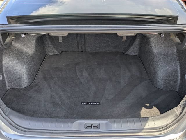 Used 2024 Nissan Altima 2.5 SR FWD image 25