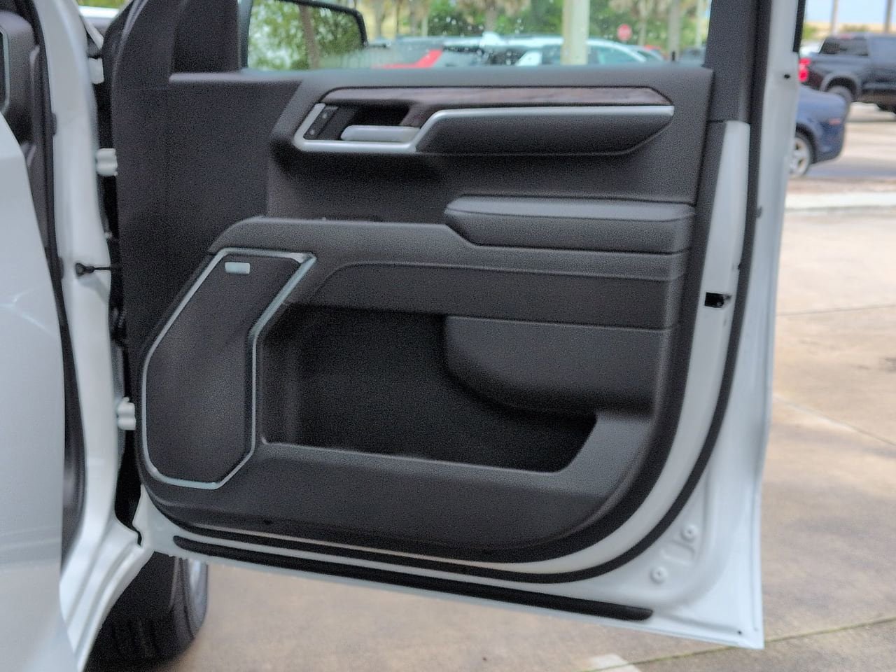 New 2026 Chevrolet Silverado 1500 LTZ w/ LTZ Convenience Package II AWD/4WD image 20