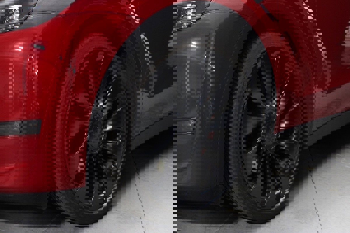 Used 2022 Tesla Model Y Performance image 39