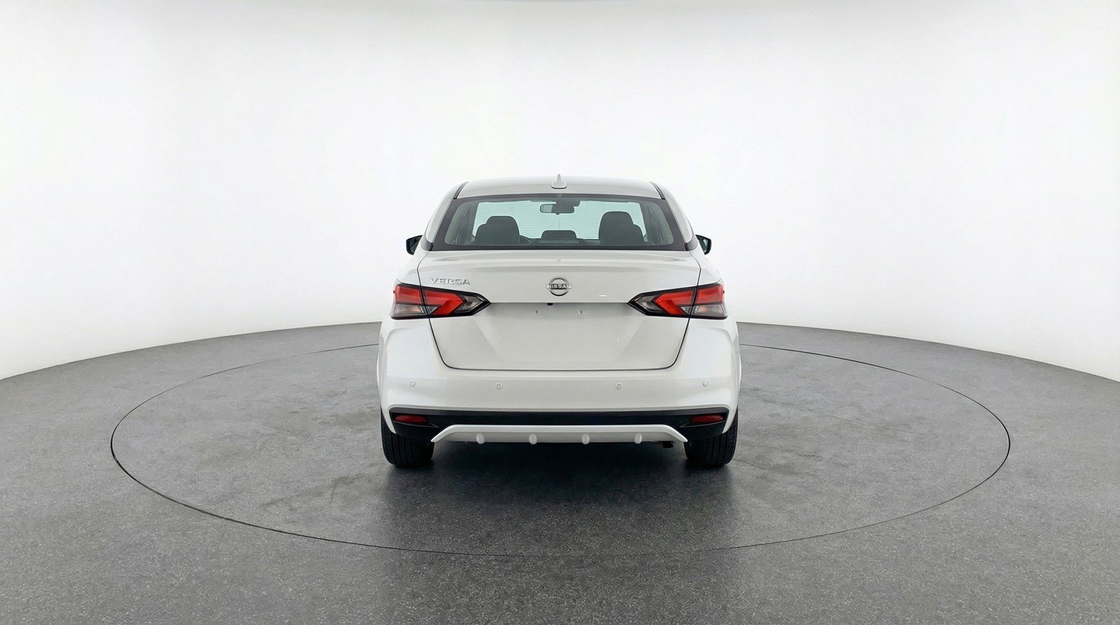 Used 2025 Nissan Versa SV FWD image 7