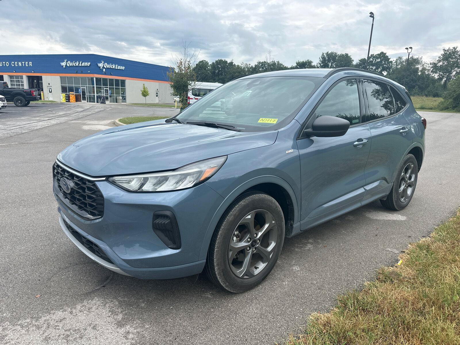Used 2024 Ford Escape ST-Line w/ Tech Pack #1 AWD/4WD image 6