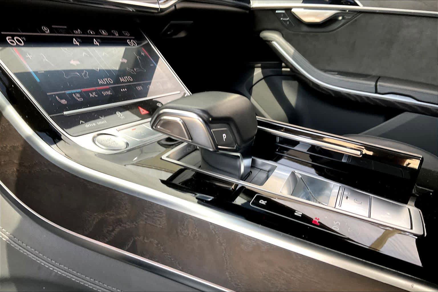 Used 2019 Audi A8 L 3.0T AWD/4WD image 17