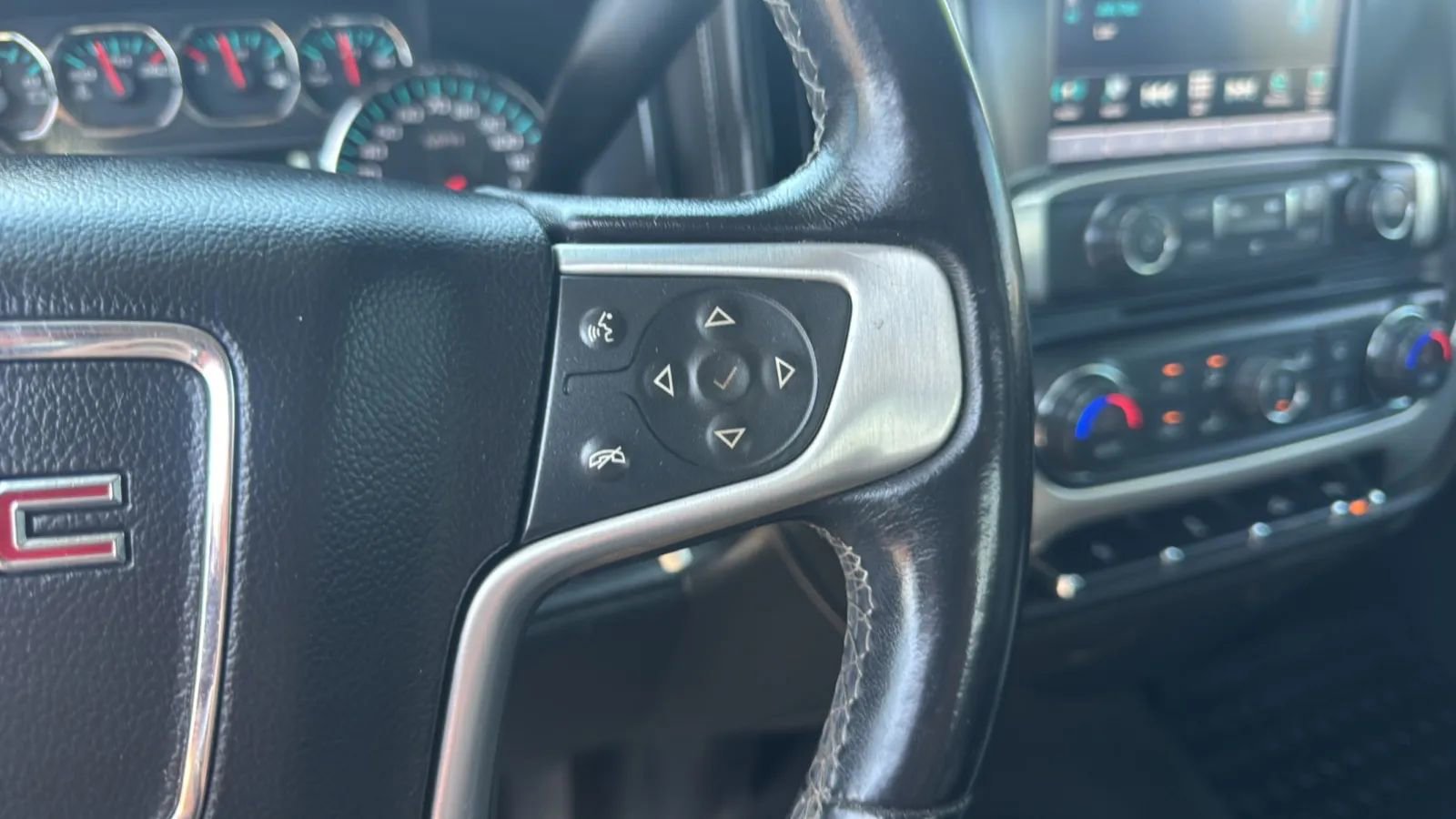 Used 2017 GMC Sierra 1500 SLE w/ SLE Value Package RWD image 23